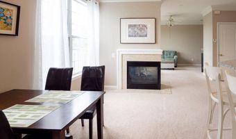 1819 KENWOOD Ave 303, Alexandria, VA 22302