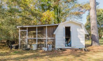 208 Edgewood Dr, Americus, GA 31709