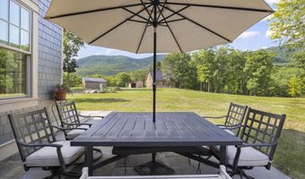 208 Old S Durham Hwy, Acra, NY 12405