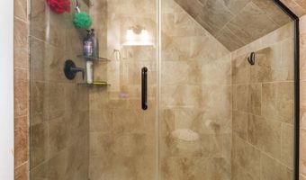 12815 BEAVERDALE Ln, Bowie, MD 20715