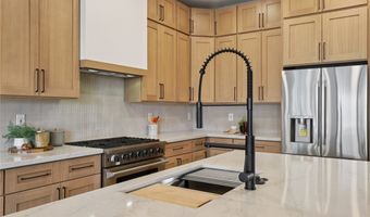 10555 Garden Rose Dr, Las Vegas, NV 89135