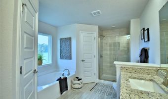 4046 TULLAMORE Ln, Auburndale, FL 33823