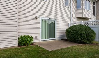 1943 Spyglass Dr, Asbury, IA 52002
