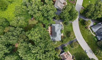 14 STONEBRIDGE Dr, Hockessin, DE 19707