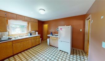 417 Euclid St, Alden, MN 56009