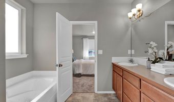 2828 Lucia Ct NW, Albany, OR 97321