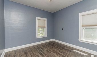 317 NE 9th St, Abilene, KS 67410