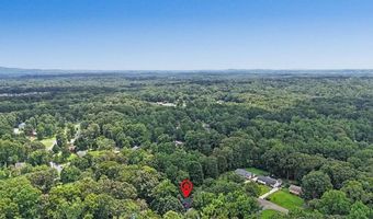 5422 Cheyenne Dr, Acworth, GA 30102