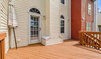 6645 MEDINAH Ln, Alexandria, VA 22312
