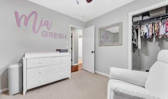 514 Great Hill Dr, Ballwin, MO 63021
