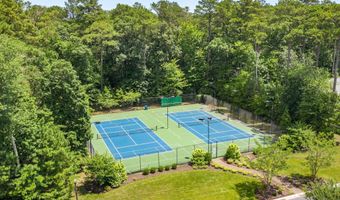 10001 FLOTILLA Ln, Berlin, MD 21811