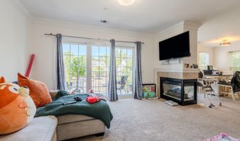 5975 TERRAPIN Pl 301C, Alexandria, VA 22310