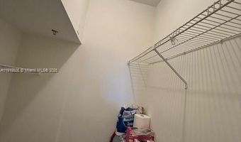 20515 E Country Club Dr 147, Aventura, FL 33180