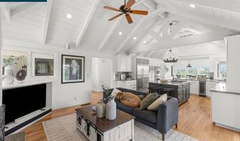 136 Tracy Ln, Alamo, CA 94507