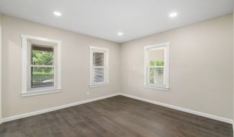 1176 Duxberry Ave, Columbus, OH 43211