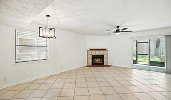 1915 MAIN St, Atlantic Beach, FL 32233