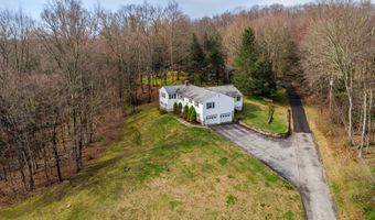 7 Side Hill Ln, Danbury, CT 06810