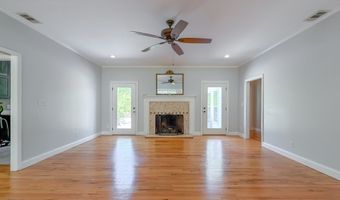 2113 Backlake Cir, Bainbridge, GA 39819