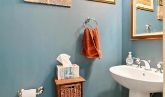 22476 CAMBRIDGEPORT Sq, Ashburn, VA 20148