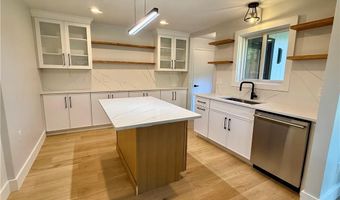 280 W Reach Dr, Jamestown, RI 02835