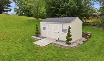 4122 Denise Dr, Ashtabula, OH 44004