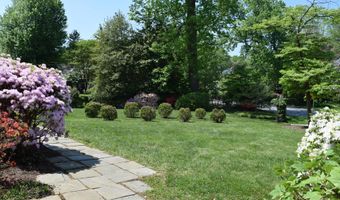 5804 ABERDEEN Rd, Bethesda, MD 20817