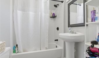 25 Hoppin Ave, East Providence, RI 02915