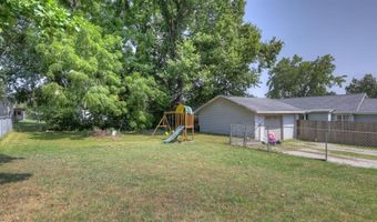 504 E 6th St, Baxter Springs, KS 66713