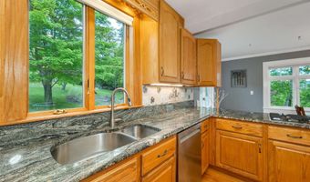 32 Merrill Rd, Campton, NH 03223