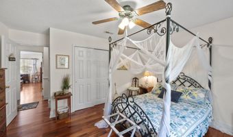 418 Spring Dr, Aurora, NC 27806