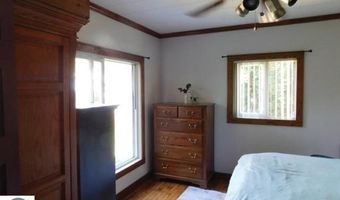 2711 Hatley Rd, Fife Lake, MI 49633