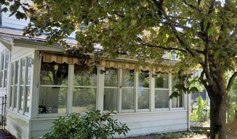 49 Ramsey Pl, Albany, NY 12208