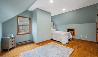 43 Darling Parke Dr, Bangor, ME 04401