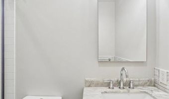 3217 SUTTON Pl NW A, Washington, DC 20016