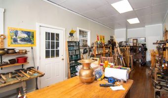 342 S Monroe St, Alderson, WV 24910