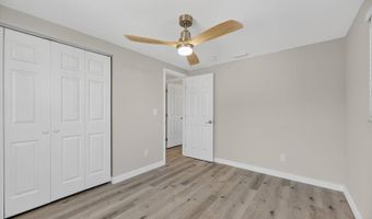 635 Jamaica Cir E, Apollo Beach, FL 33572