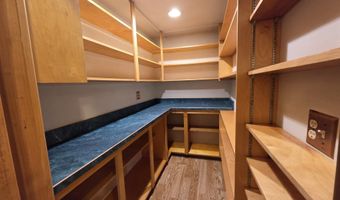 128 Elm St, Cabot, VT 05647