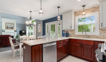 1860 Haverford Dr, Algonquin, IL 60102