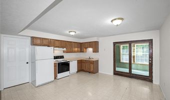 48903-48905 N Ridge Rd, Amherst, OH 44001
