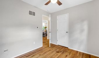 673 Lemonwood Dr, Ballwin, MO 63021