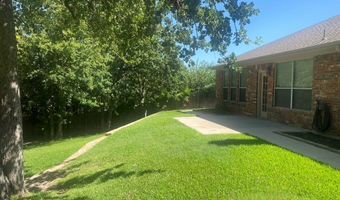 2230 Creek Side Dr, Weatherford, TX 76087