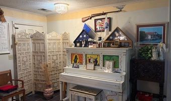 1719 Deer Creek Rd, Batesville, MS 38606