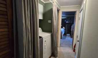 94 Sunset Cir, Campton, NH 03223