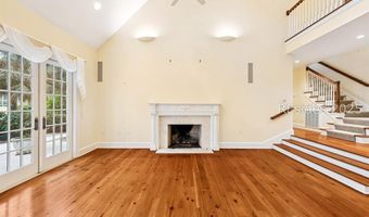 46 Hawthorne Rd, Bluffton, SC 29910