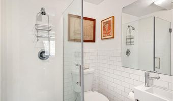 152 Hamilton Ave, Jamestown, RI 02835