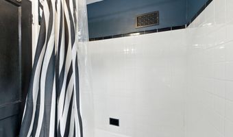 333 MOUNT VERNON Ave, Alexandria, VA 22301