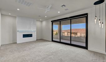 68 Grey Feather Dr, Las Vegas, NV 89135