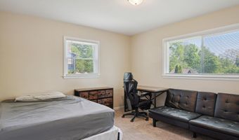 339 S Madison St, Adrian, MI 49221