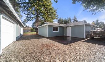 1135 1ST St, Bandon, OR 97411