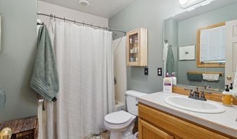 4170 Riverview Dr, Alma, MI 48801